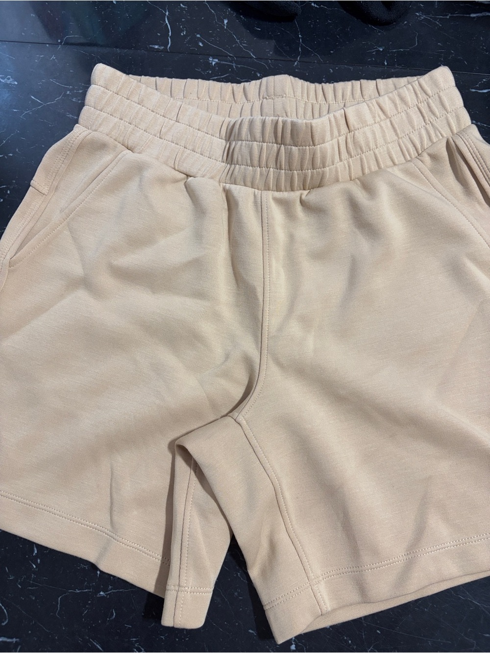 Women Cream Elastic-Waist Shorts